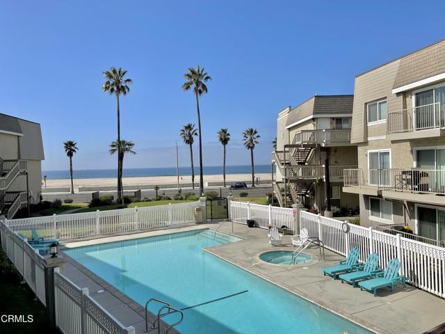 Building Photo - 250 E Surfside Dr