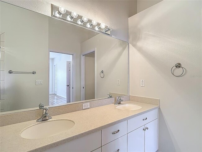 Building Photo - 12200 Putter Green Ct