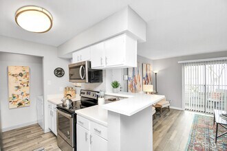 Building Photo - 2701 W Bellfort Ave