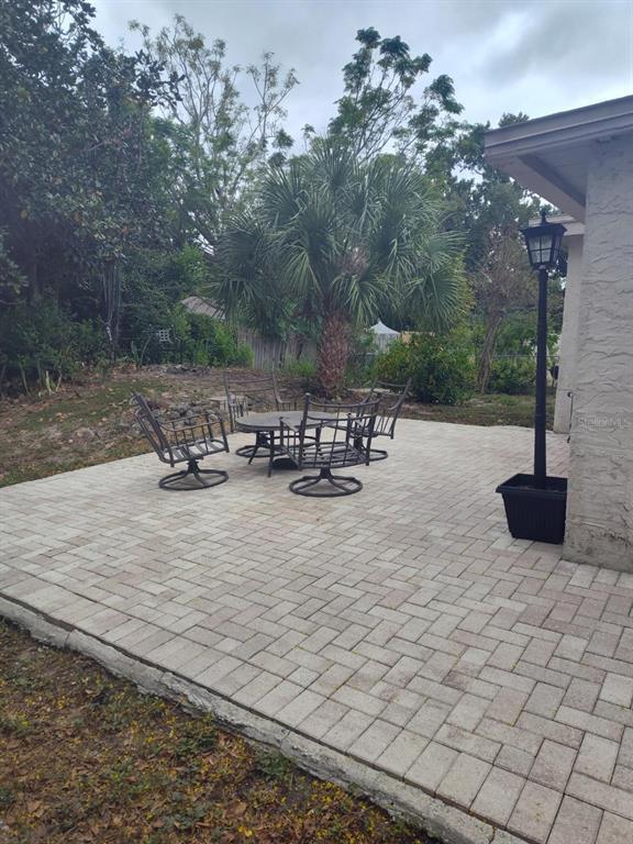 Building Photo - 901 Peninsula Rd