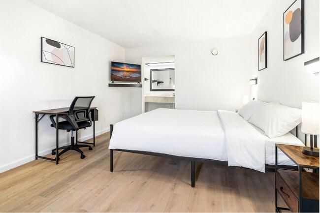 Building Photo - 1024 Bridge City Ave