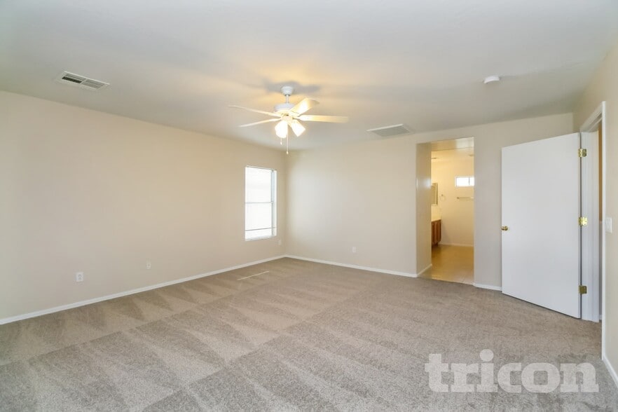 Building Photo - 3153 E Bagdad Rd