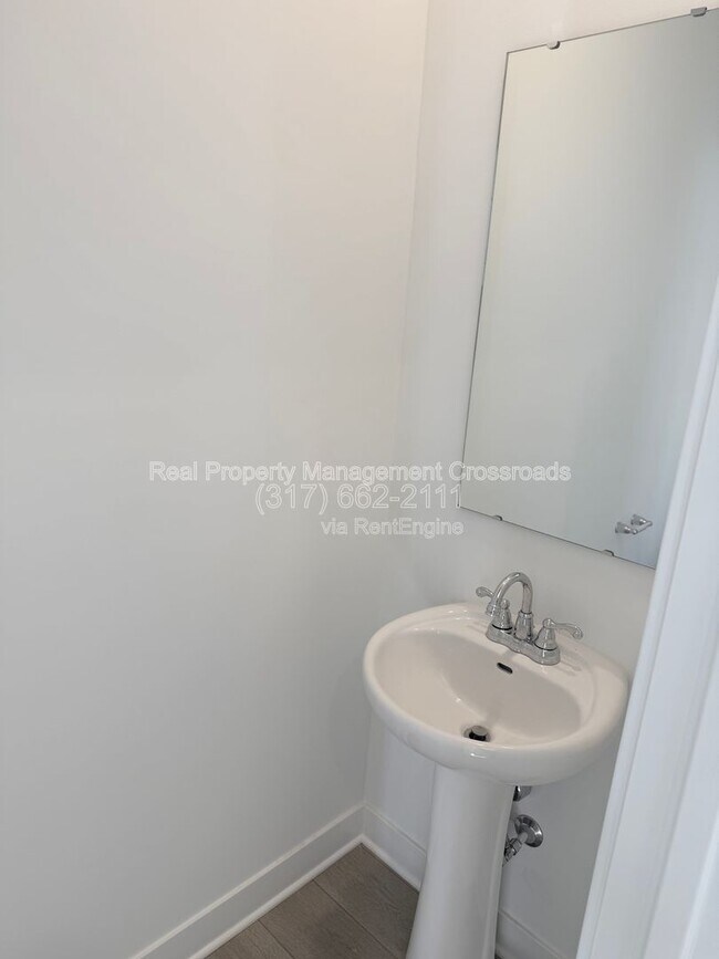 Building Photo - 6388 Tutelo Dr