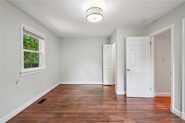 Building Photo - 4802 Patterson Ave