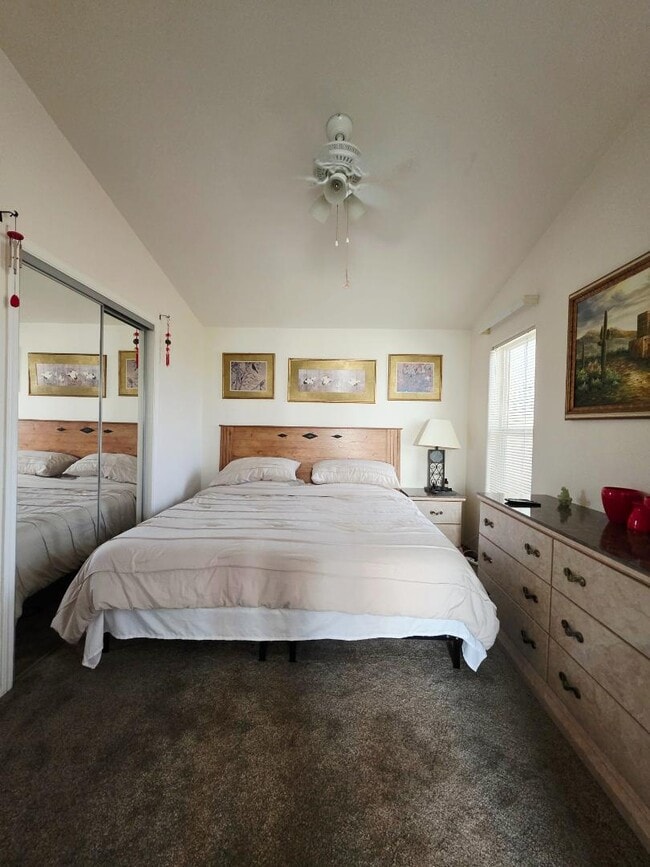 Building Photo - 5707 E 32nd St