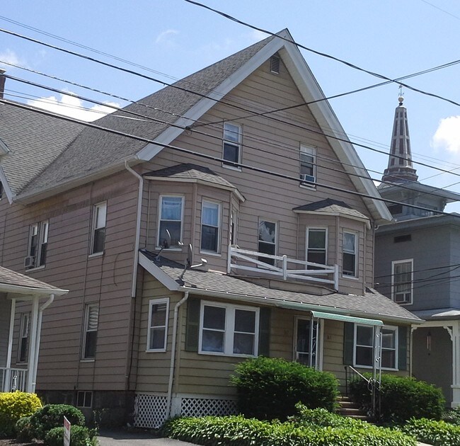 165167 Meadow St 165167 Meadow St Naugatuck CT 06770 Apartment Finder