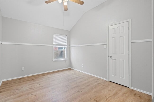 Building Photo - 2702 Shilo Ct