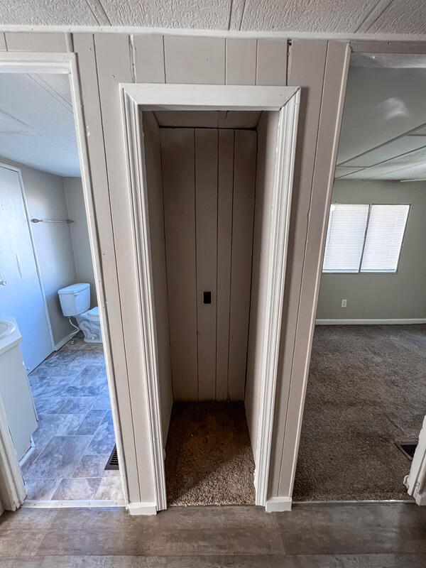 Building Photo - 2496 W Highway 98