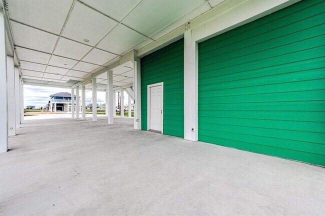 Building Photo - 4014 Mitote Dr