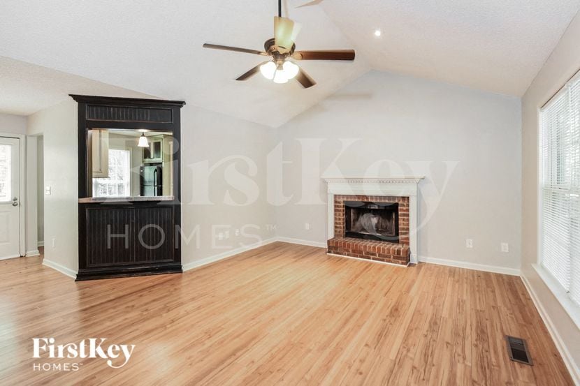 Building Photo - 38 Michael Ct