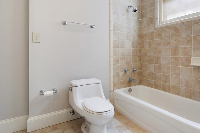 Building Photo - 229 Ponce De Leon Ave NE