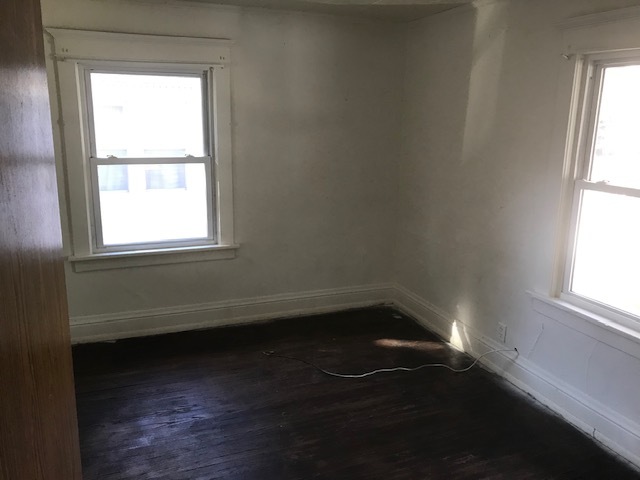 Building Photo - 616 Kimball Ave