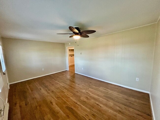 Building Photo - Quiet Duplex In Mt. Sterling!