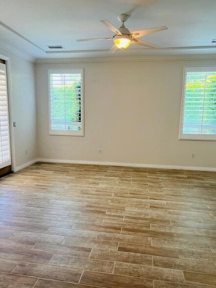 Building Photo - 250 Via San Lucia