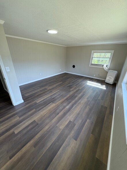 Building Photo - 162 Old Coalfield Rd