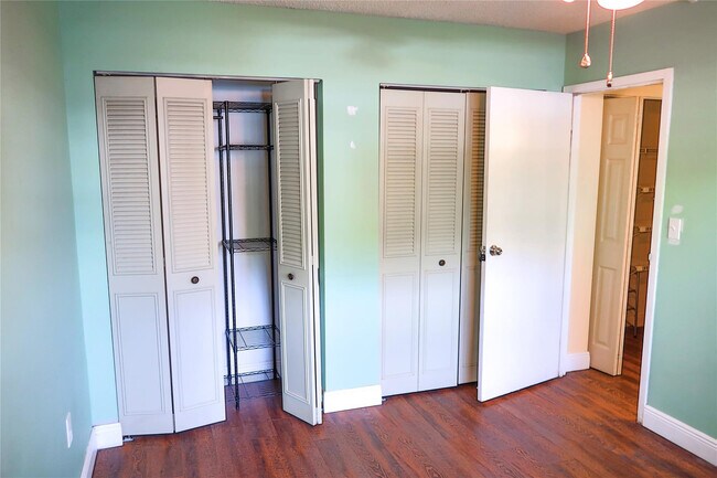 Building Photo - 8351 Sands Point Blvd