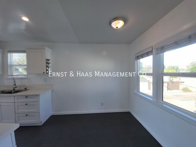 Building Photo - 4217 1/2 Bellflower Blvd.-