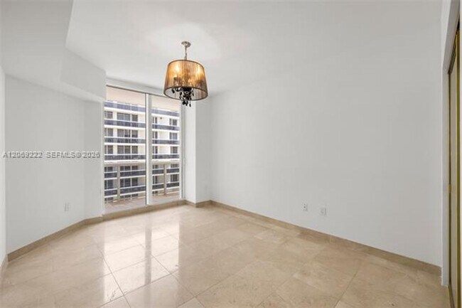 Building Photo - 9559 Collins Ave