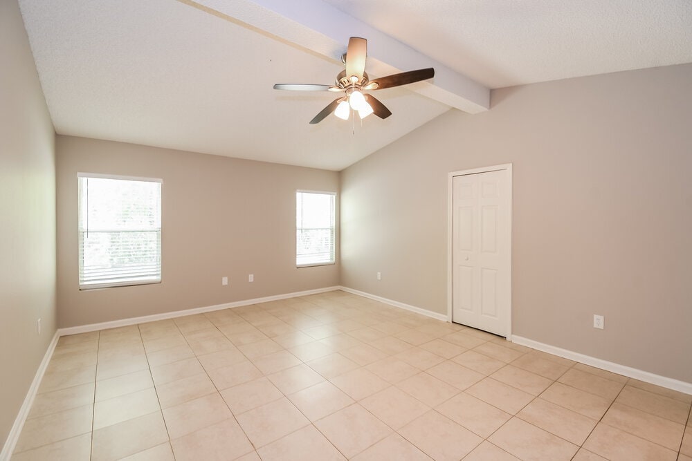 Building Photo - 2625 Fox Creek Dr