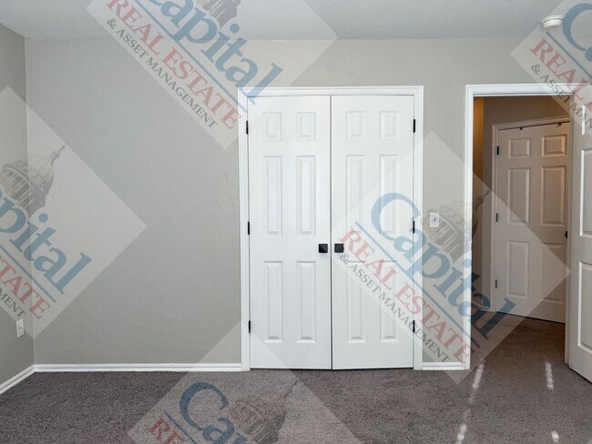 Building Photo - Welcome Home!