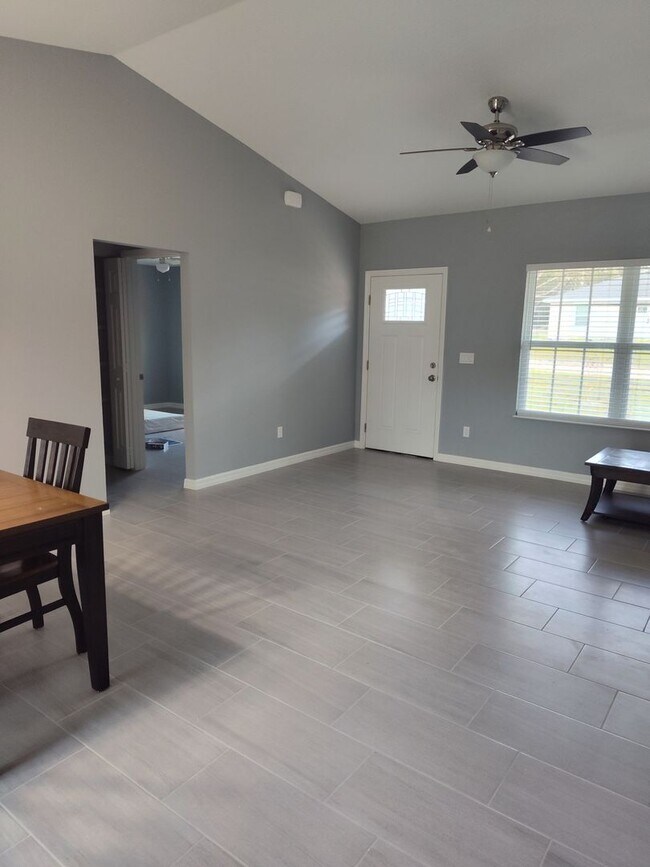Building Photo - DUNNELLON 2023 CONSTRUCTION HOME