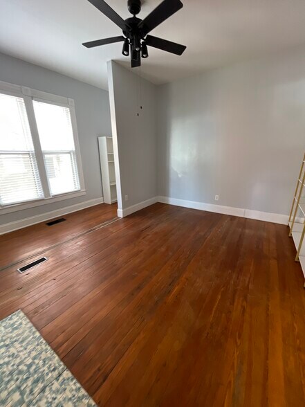 Building Photo - 214 Arlington Ave