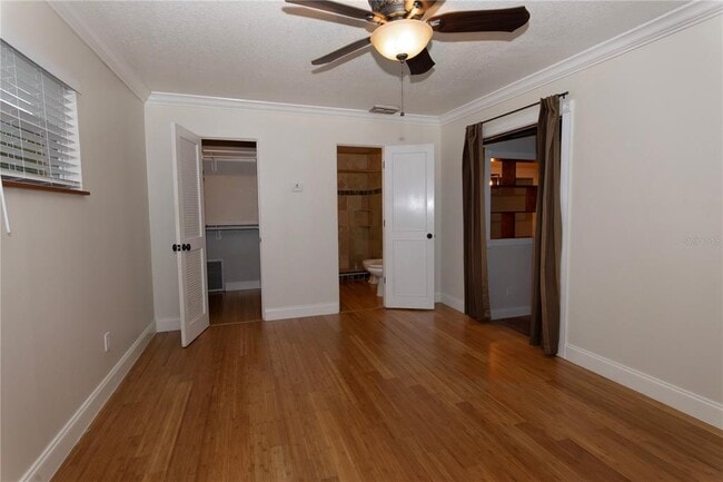 Building Photo - 226 W Spruce St