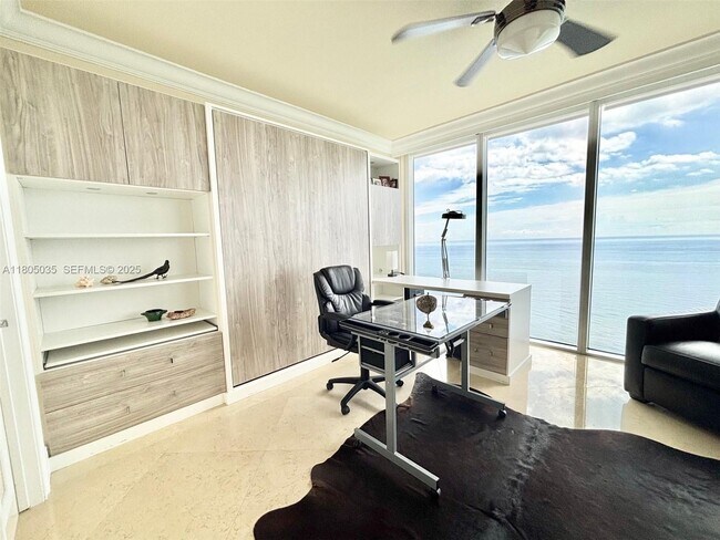 Building Photo - 1830 S Ocean Dr