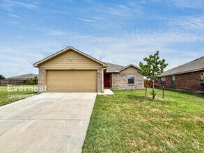 Building Photo - 12924 Kingsgate Dr