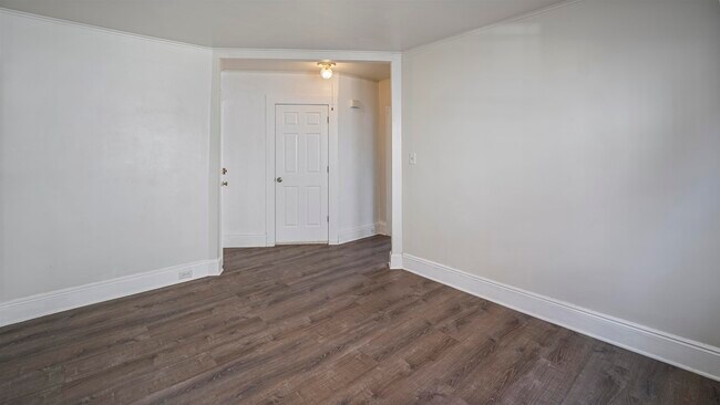 Building Photo - 1120 73rd St