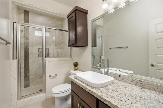 Building Photo - 15 West Dr