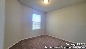 Building Photo - 7136 Quarter Moon