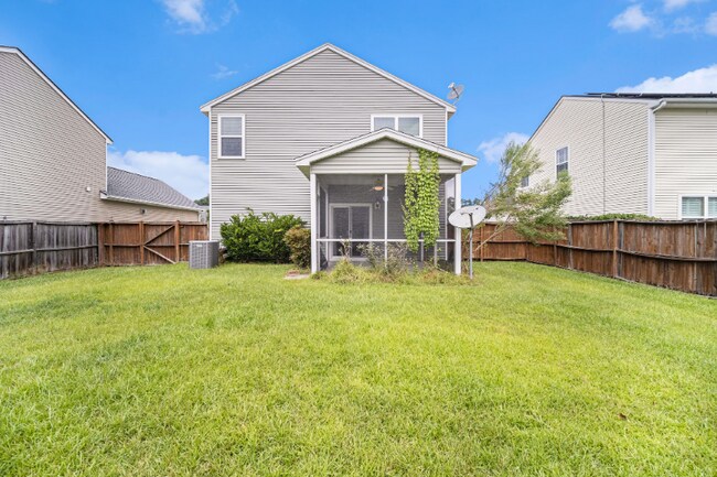 Building Photo - 3145 Gallberry St