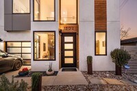 Building Photo - 1502 Waller St