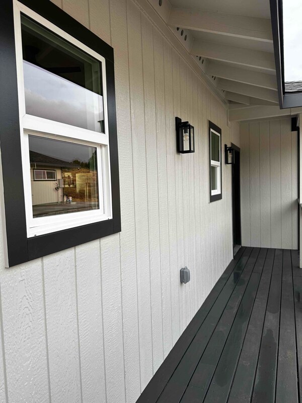 Building Photo - 1300 Naalae Rd