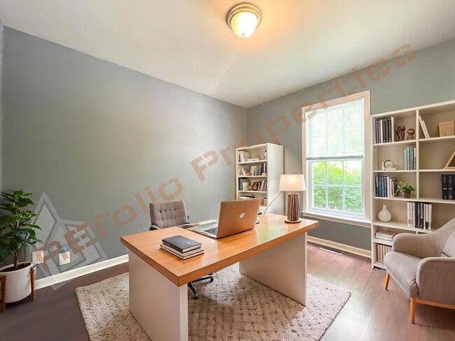 Building Photo - Beautiful 3 Bedroom 2 Car-Garage Home w/ H...