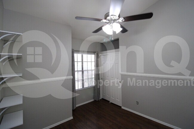 Building Photo - 11638 N 109th St