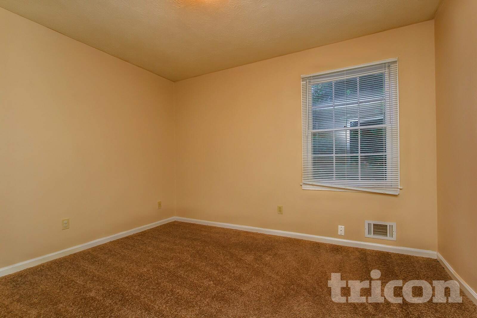 Building Photo - 1464 Yorkton Ct