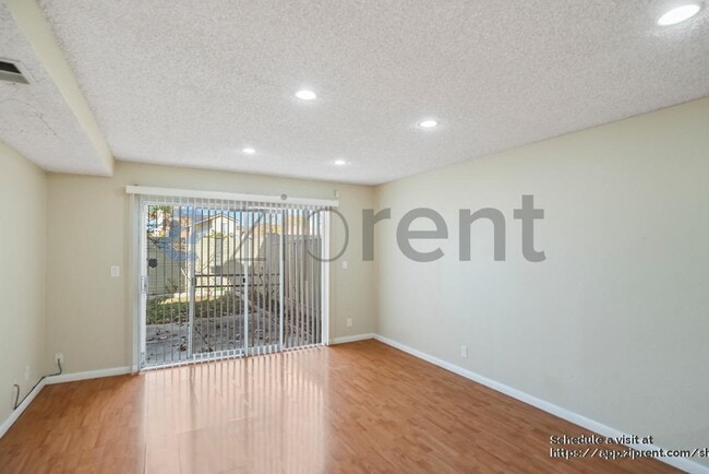 Building Photo - 4720 Touchstone Terrace