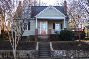 Classic home in West Salem neighborhood just a few blocks from Old Salem - 708 S Broad St