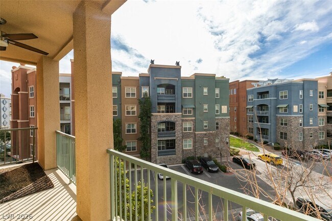 Building Photo - 50 E Serene Ave