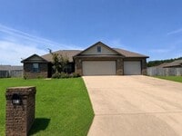 Building Photo - 115 County Rd 752
