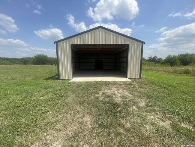 Building Photo - 4601 S Old Bastrop Hwy