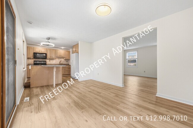 Building Photo - 139 W Fair Meadows Dr