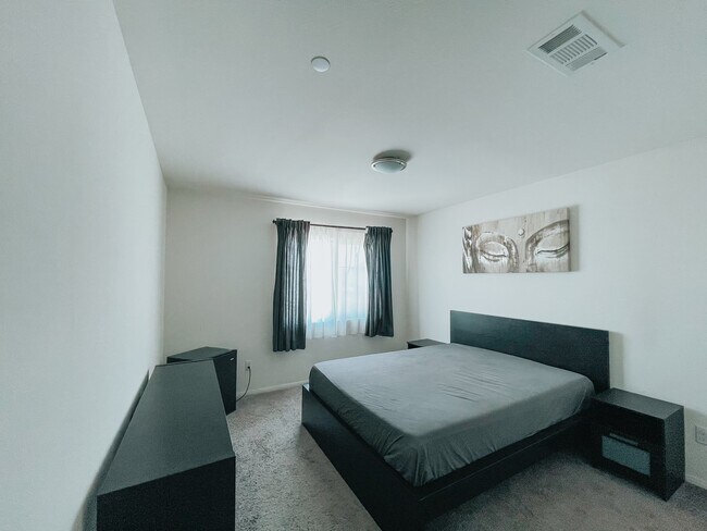 Building Photo - 44127 Chaparral Dr