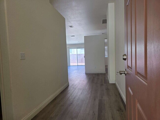 Building Photo - 8712 Cypresswood Ave