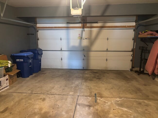 Building Photo - 1523 Grand Dr