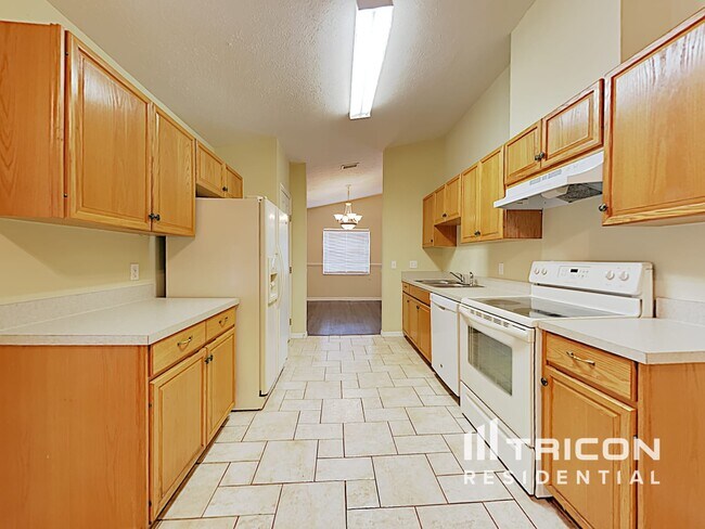 Building Photo - 11302 Andy Dr
