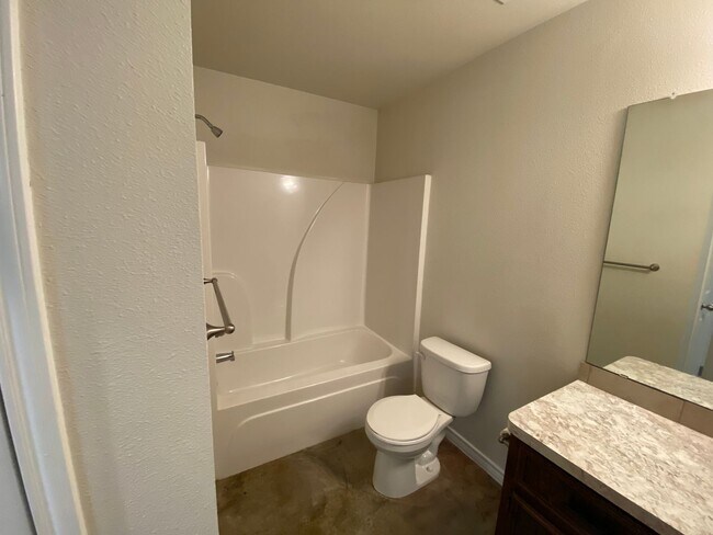 Building Photo - 1203 Wales Dr