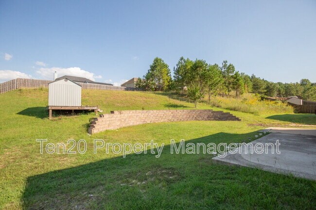 Building Photo - 2510 Ridgewood Way